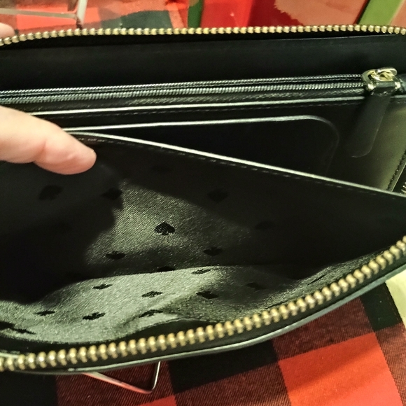 Kate Spade Cameron Street Black Saffiano Large Travel Wallet - Picture 7 of 7